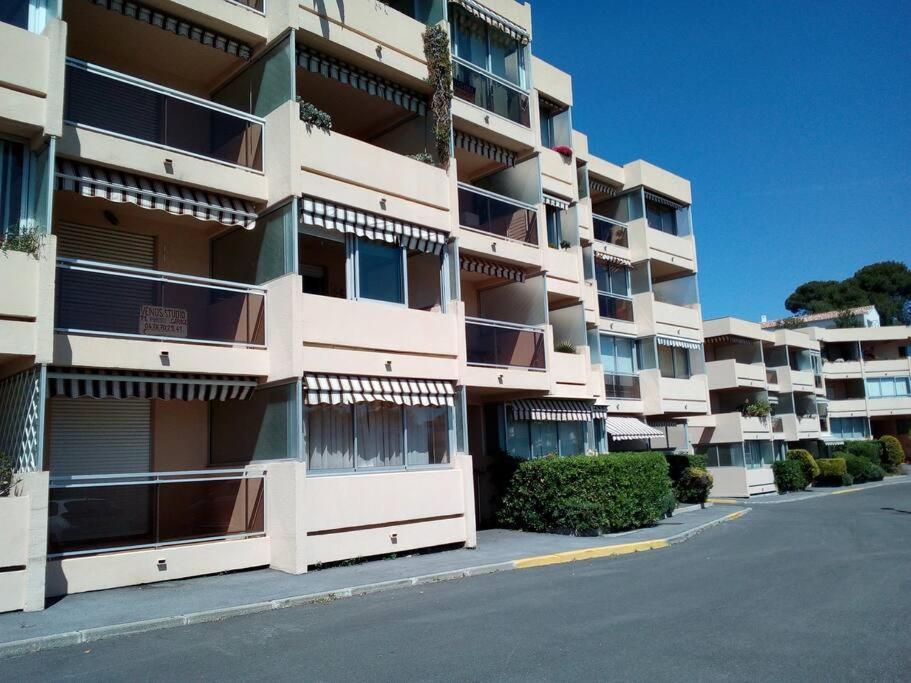 T2 Vue Dans Calme / T2 Sea View In A Quiet Appartement *